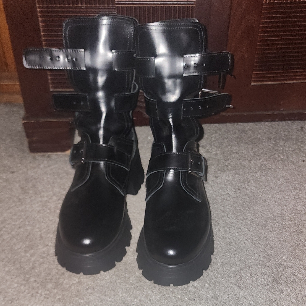 Steve Madden Black Ankle Boots with Buckle Detail